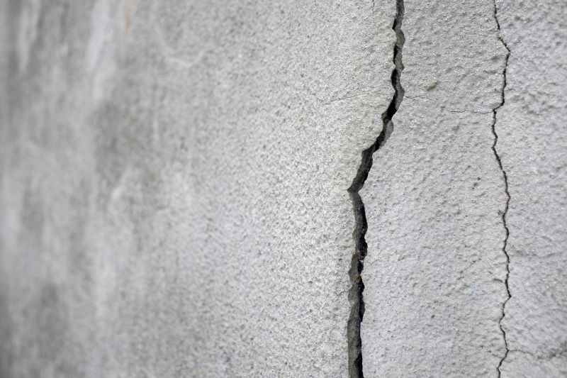 Cracked Wall Damage